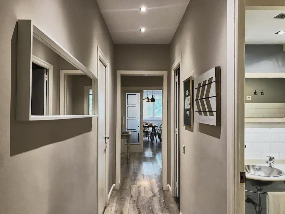 ברצלונה Magnificent 4 Bedroom Apartment In Eixample מראה חיצוני תמונה
