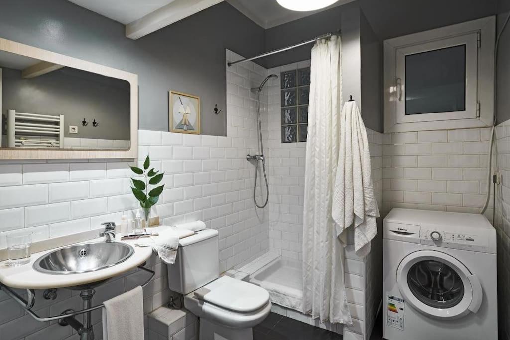 ברצלונה Magnificent 4 Bedroom Apartment In Eixample מראה חיצוני תמונה